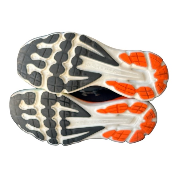 Under Armour Under Rmour Charged Intake Running Shoes Size 8.5. - Picture 5 of 9